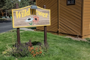 Condo, 1 Bedroom | Property grounds - Wildflower #42 2 Bedroom Condo (Mammoth Lakes)