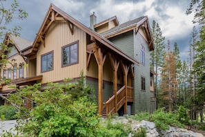 Townhome, 4 Bedrooms | Exterior