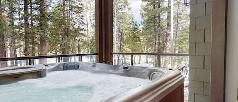 Townhome, 4 Bedrooms | Property grounds