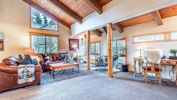 Appart'hÎtel, 2 chambres | Salle de séjour