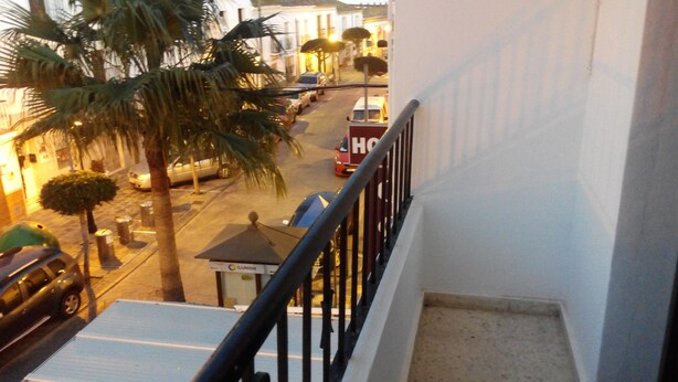 Suite (Jacuzzi) | Balcón