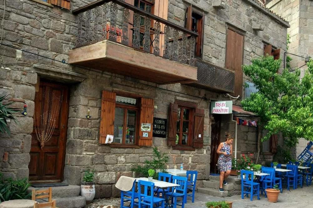 Assos Tas Ev Pansiyon