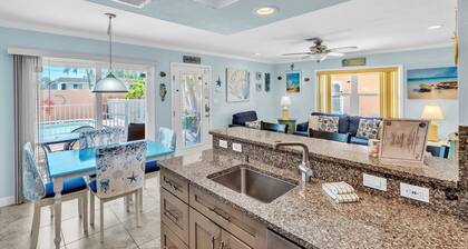 The S 2a 1 Bedroom Villa by RedAwning