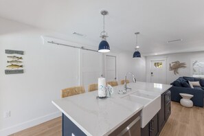 Interior - Gladiolus On The Water 3 Bedroom Home by RedAwning (Anna Maria)