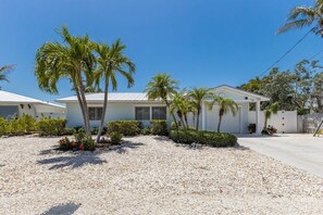 House, 3 Bedrooms | Exterior