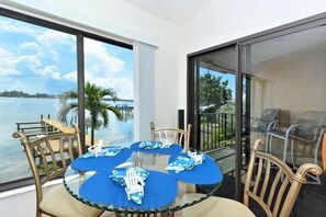 Condo, 3 Bedrooms | Dining