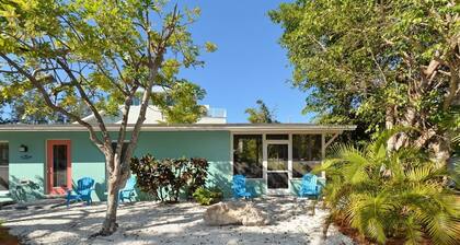 Minnow 2 2 Bedroom Villa by RedAwning