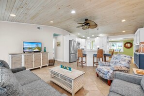 House, 3 Bedrooms | Living area - Ebb Tide 3 Bedroom Home by RedAwning (Holmes Beach)