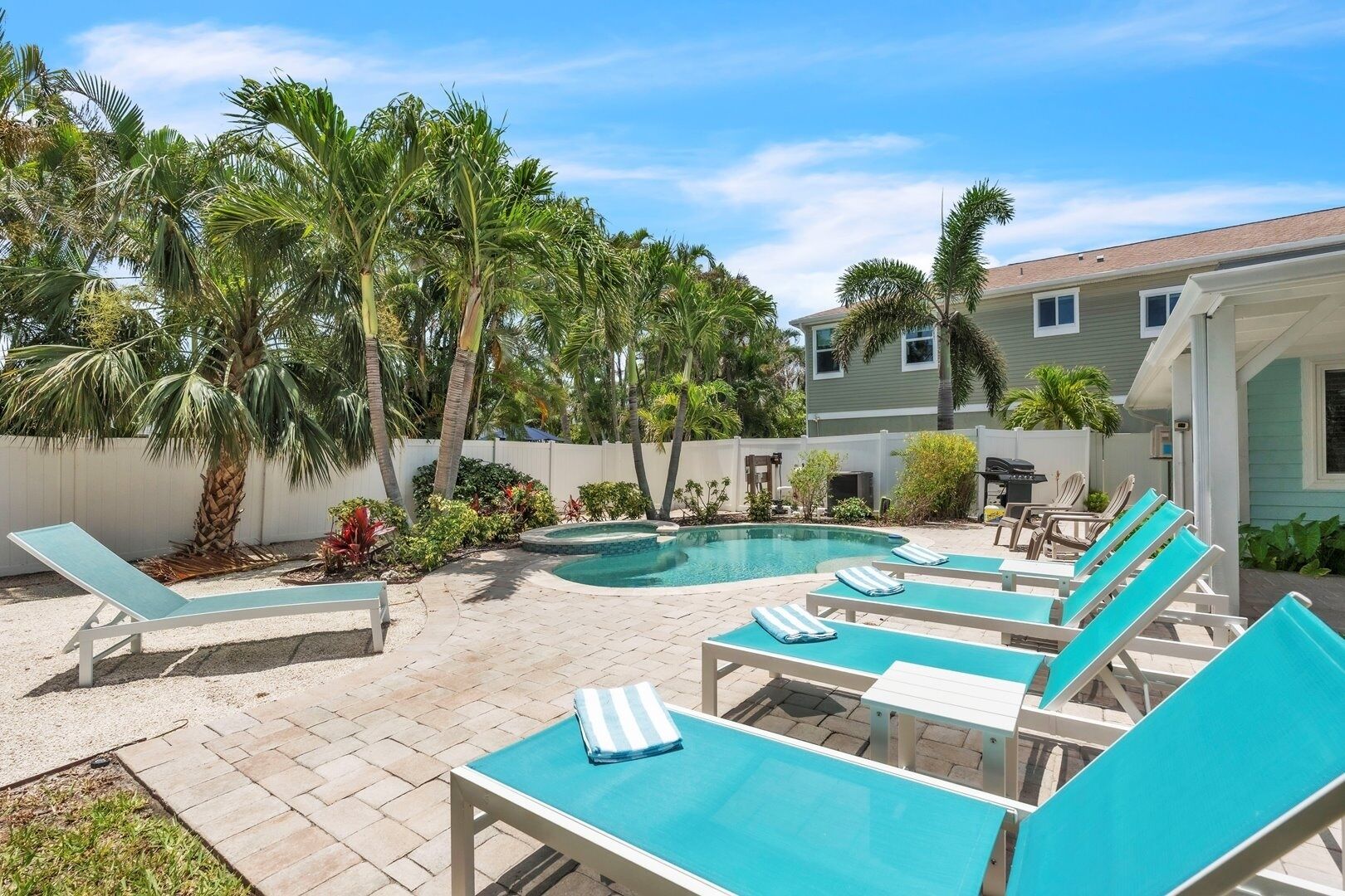 House, 3 Bedrooms | Terrace/patio