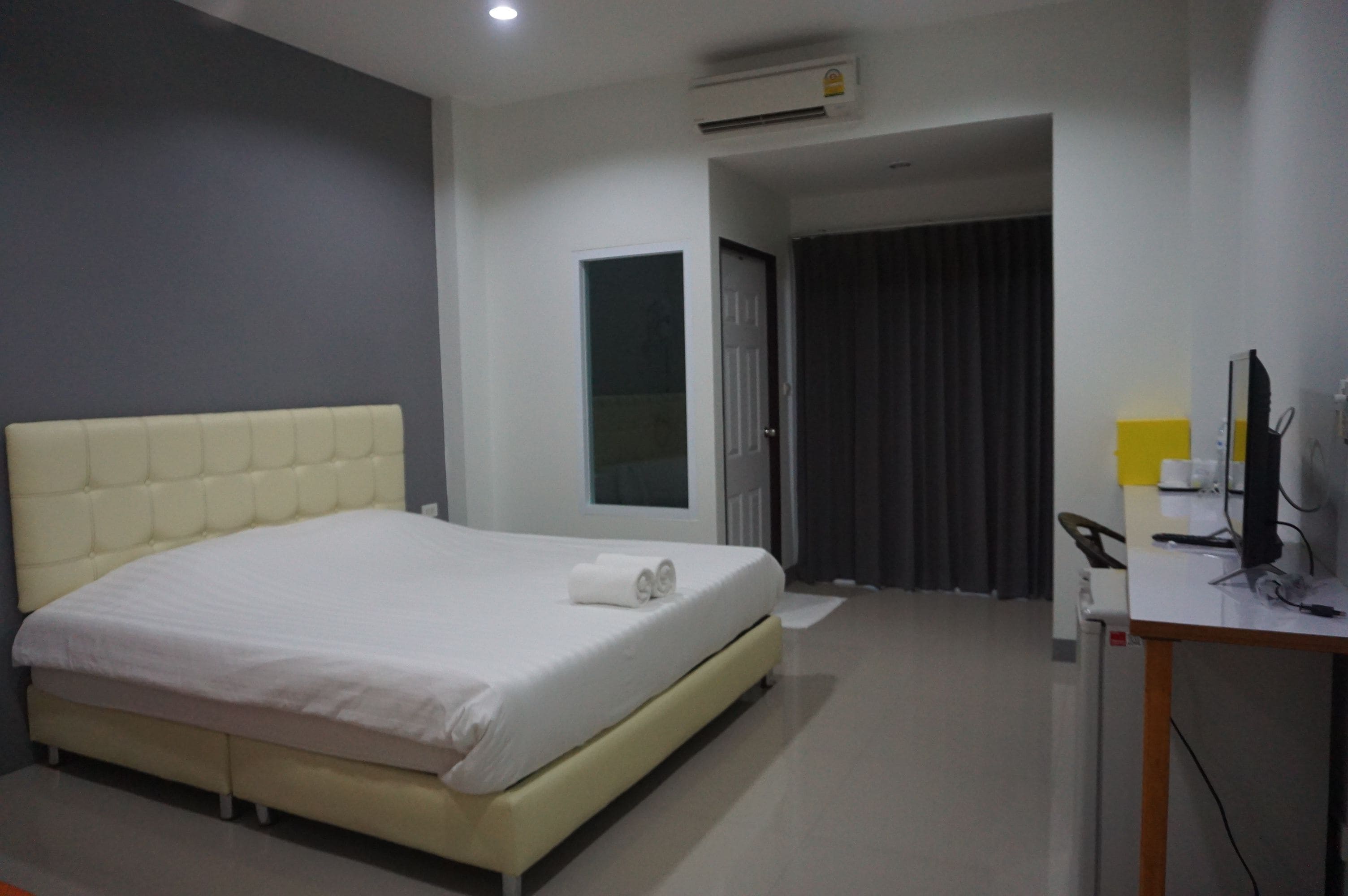 standard double room | free wifi
