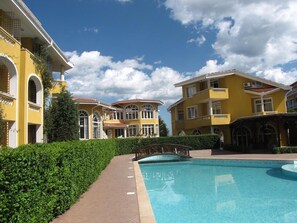 Piscine extérieure