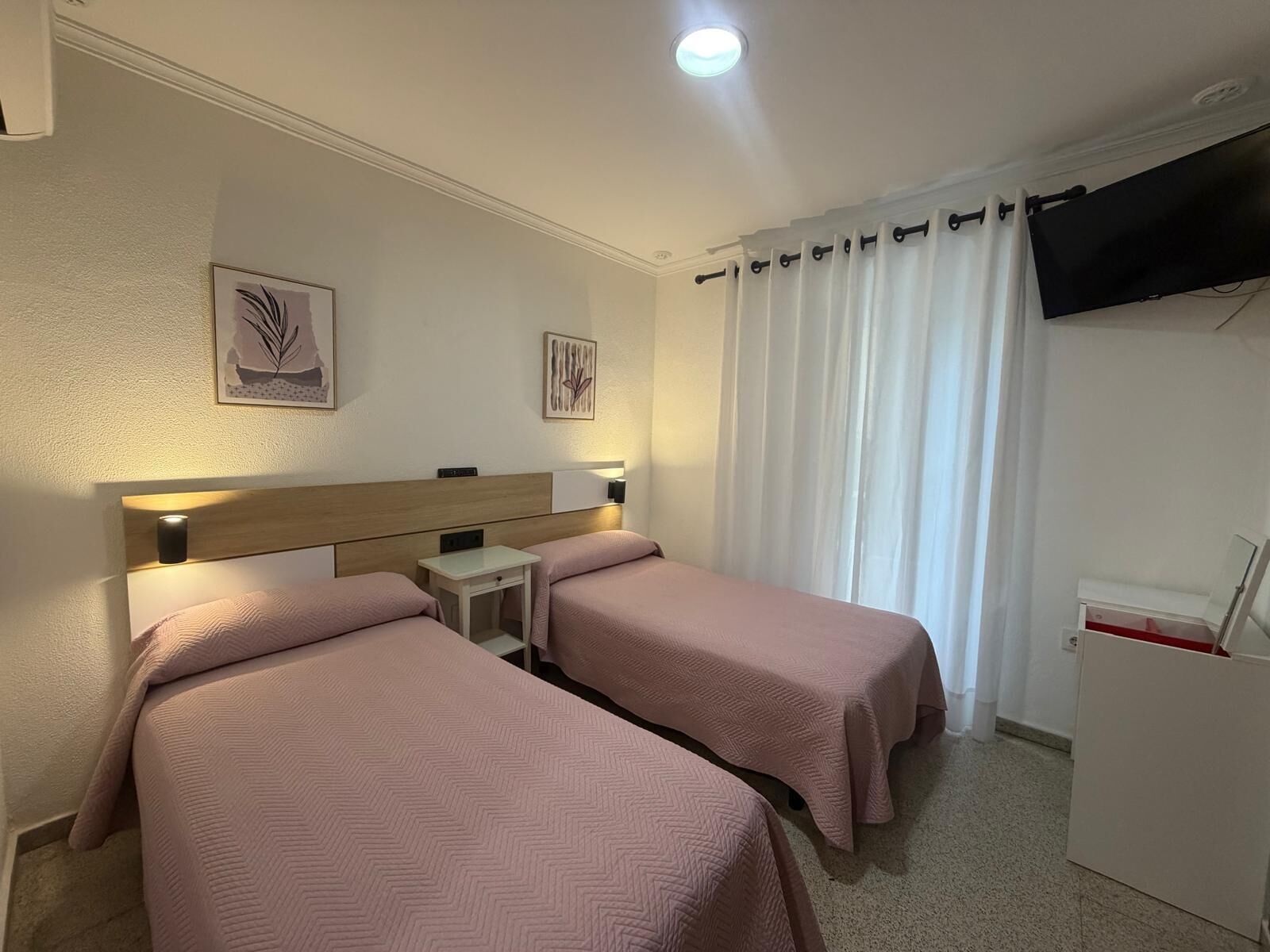 Photo - Hostal Bahía