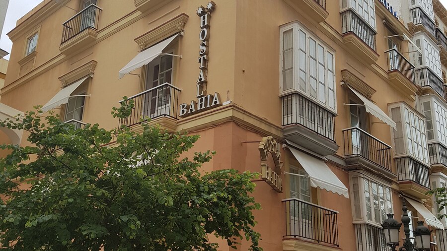 Hostal Bahía