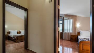 Caja de seguridad en la habitación, escritorio y wifi gratis