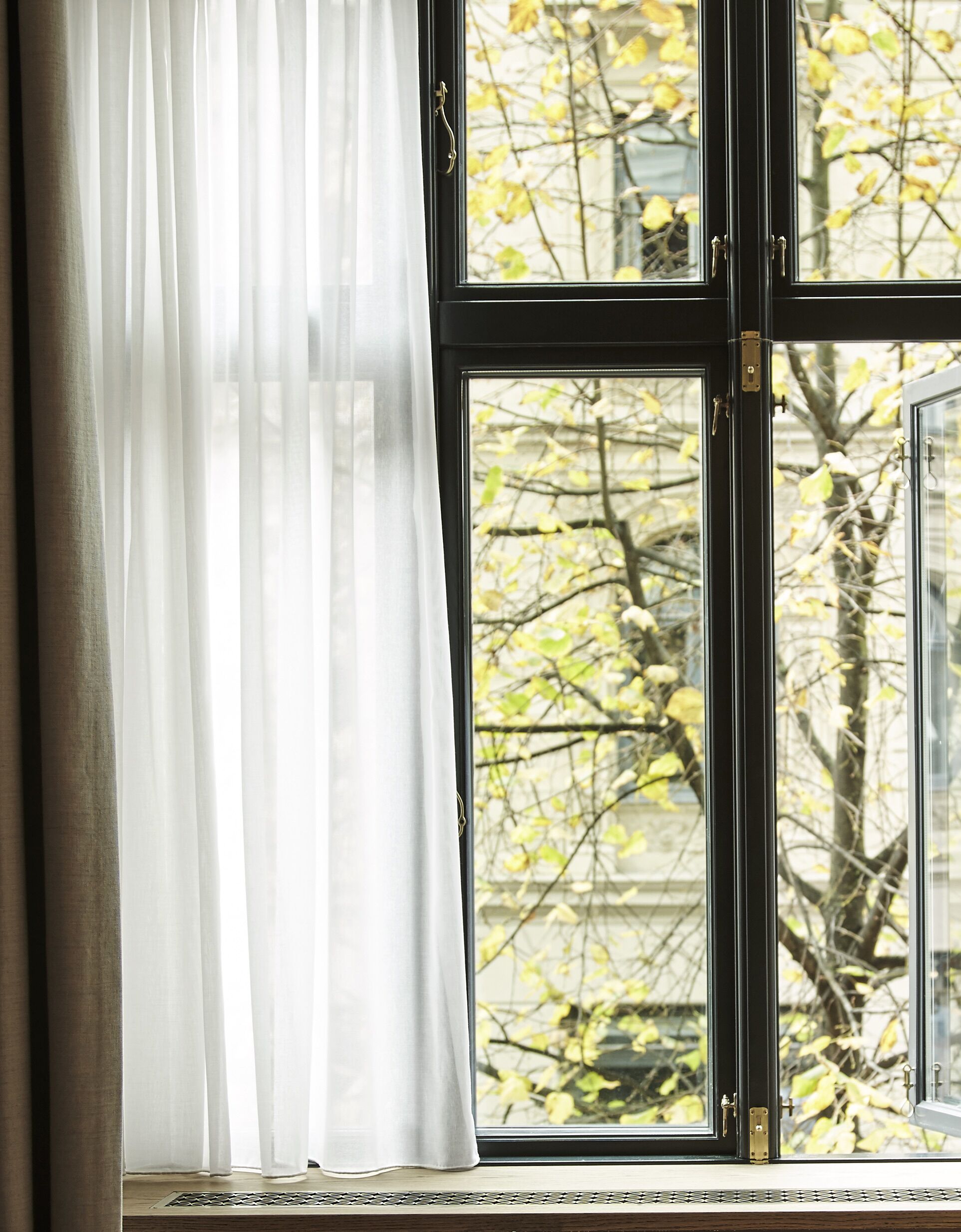 Yhden hengen huone | Näkymä sisäpihalle