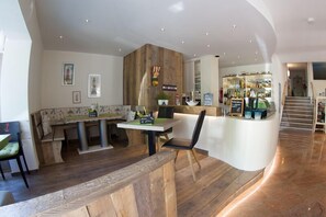 Bar (on property) - ankerplatz-Hotel garni (Wilhelmshaven)