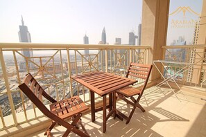 Apartment, 1 Bedroom (2605) | Balcony - New Arabian Holiday Homes - 29 Boulevard (Dubai)