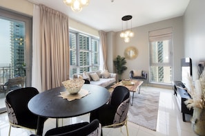 Living area - New Arabian Holiday Homes - Standpoint (Dubai)