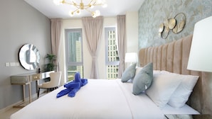 City Apartment | Desk, blackout drapes, iron/ironing board, WiFi (free) - New Arabian Holiday Homes - Standpoint (Dubai)