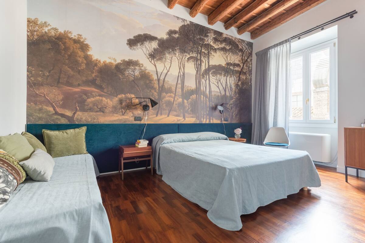 Comfort Triple Room, Multiple Beds, Non Smoking | Memory foam beds, minibar, blackout drapes