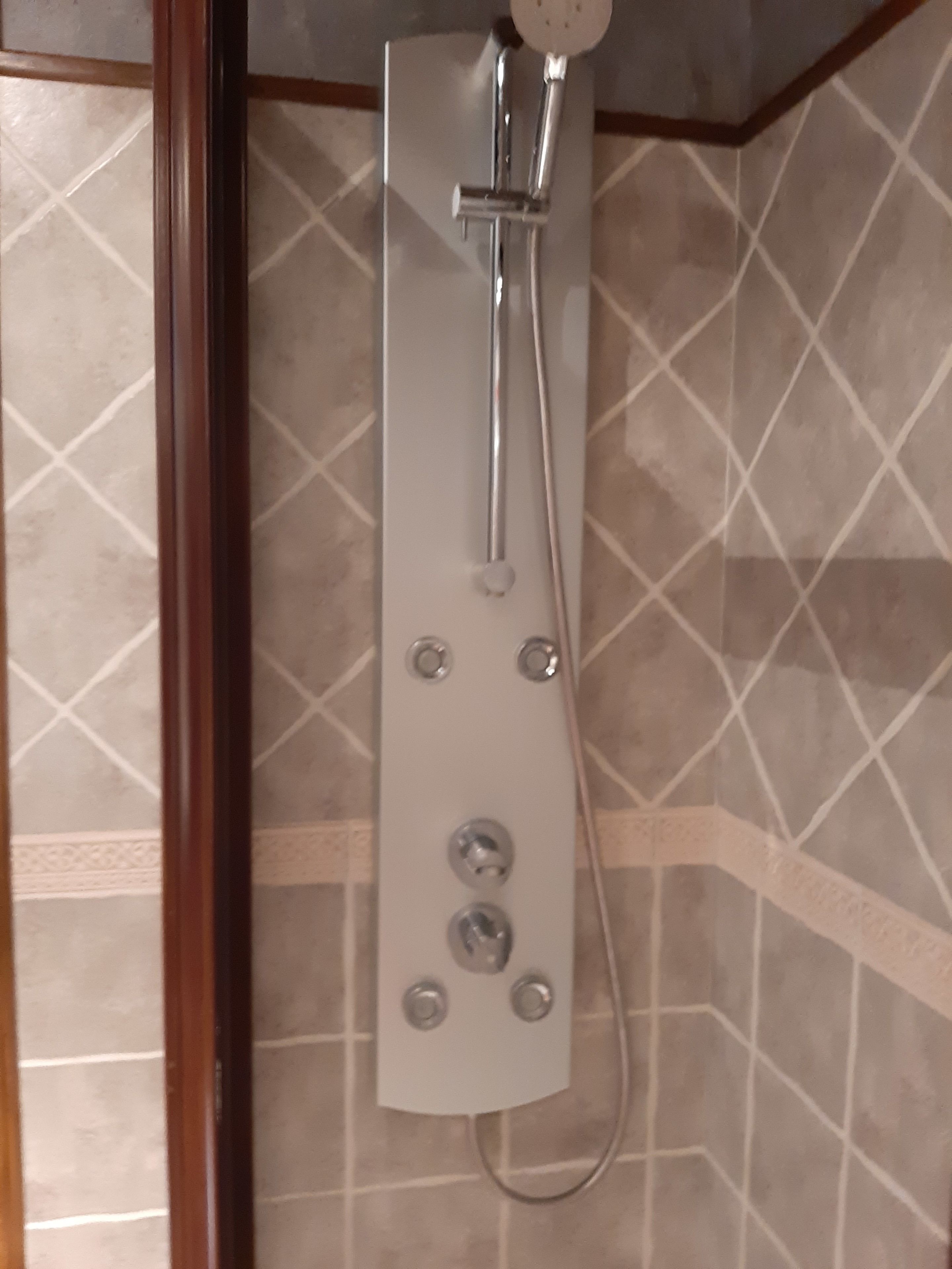 Apartamento, 2 habitaciones (Tomillo) | Ducha del cuarto de baño