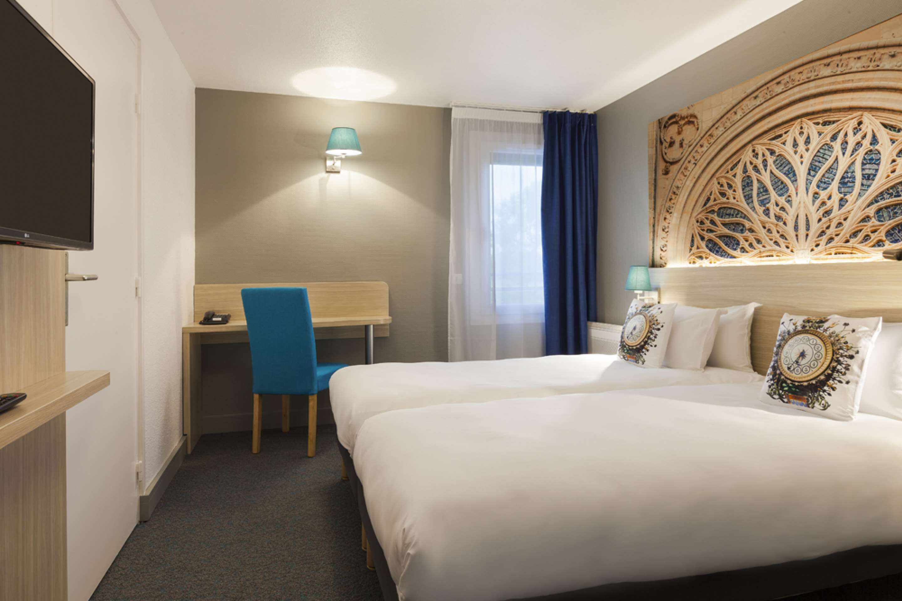 1 bedroom, desk, blackout curtains, free wifi