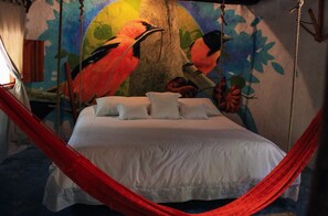 Premium bedding, desk, bed sheets