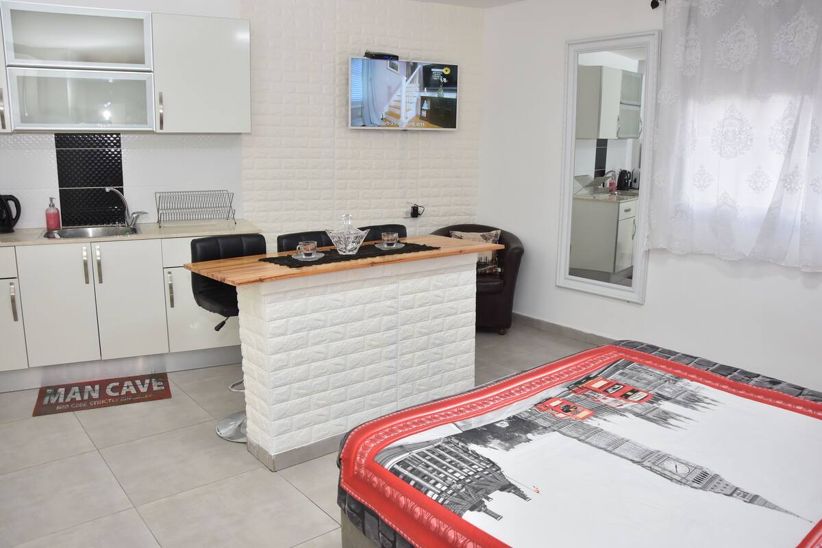 Classic Studio | Interior