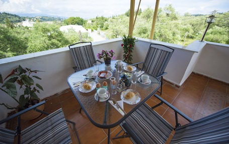 Outdoor dining. Corfu Room