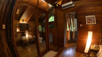 Honeymoon Villa, 1 Double Bed | Bed sheets