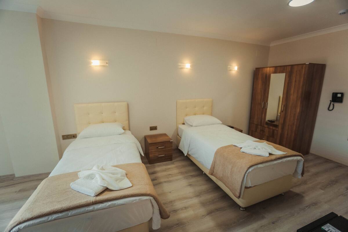 Bettwäsche aus ägyptischer Baumwolle, hochwertige Bettwaren, Minibar