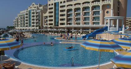 Sunset Resort