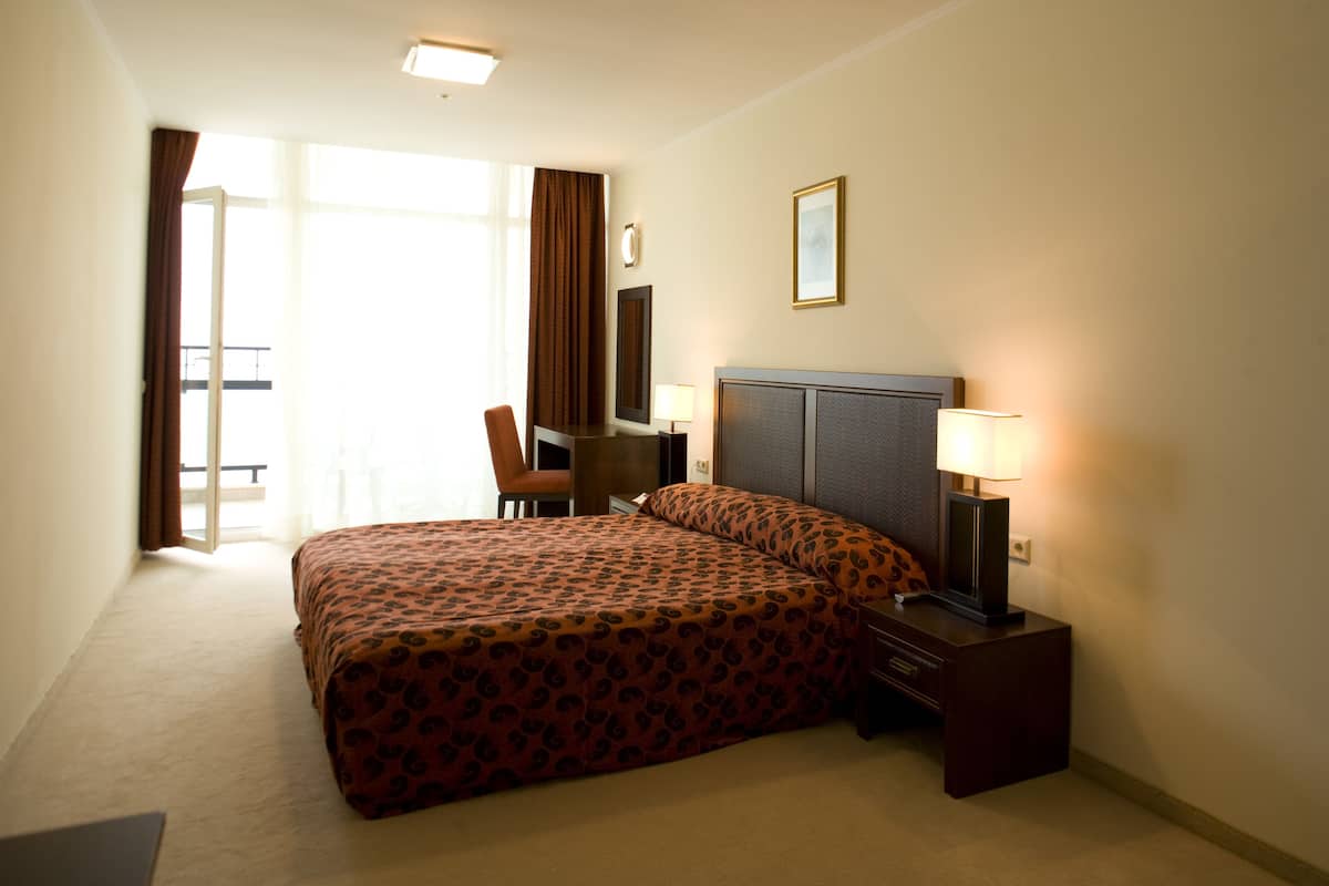 Apartemen, 2 kamar tidur, pemandangan laut | Brankas, meja kerja, dan tempat tidur bayi (biaya tambahan)