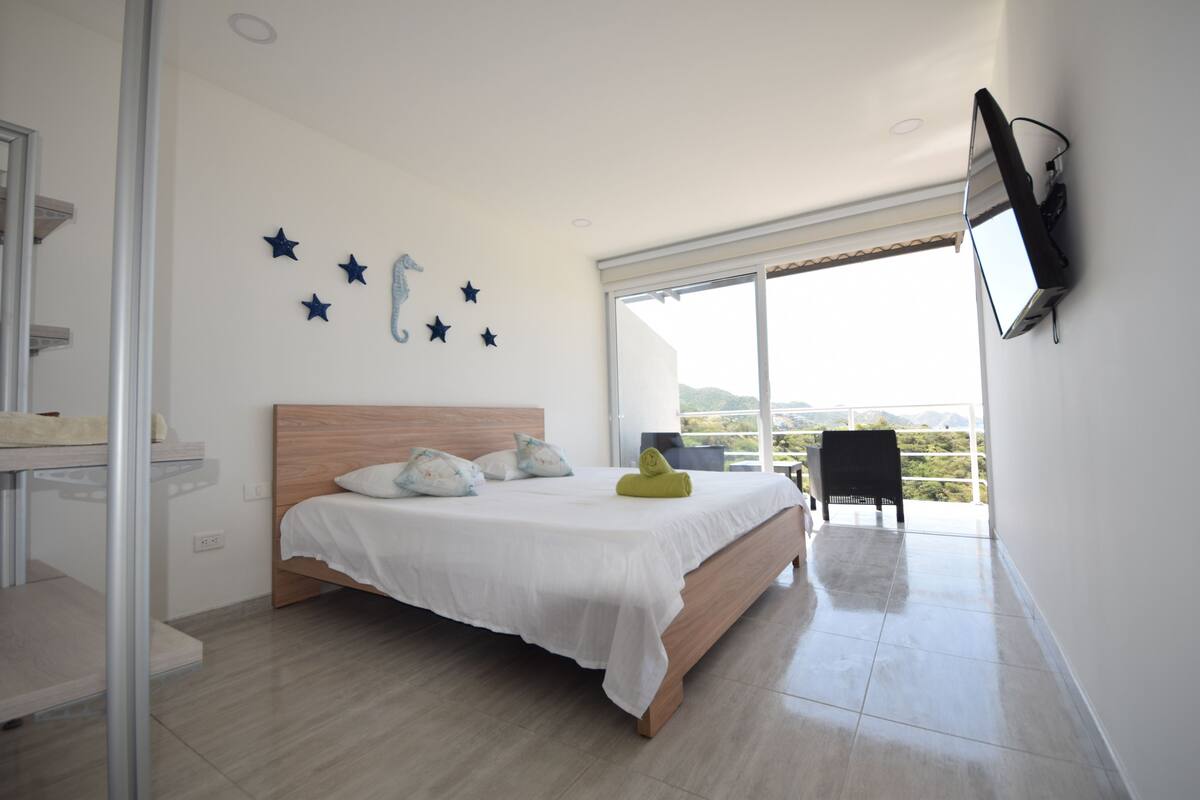 Quarto casal luxo, 1 cama King, vista para o oceano | Vista do quarto