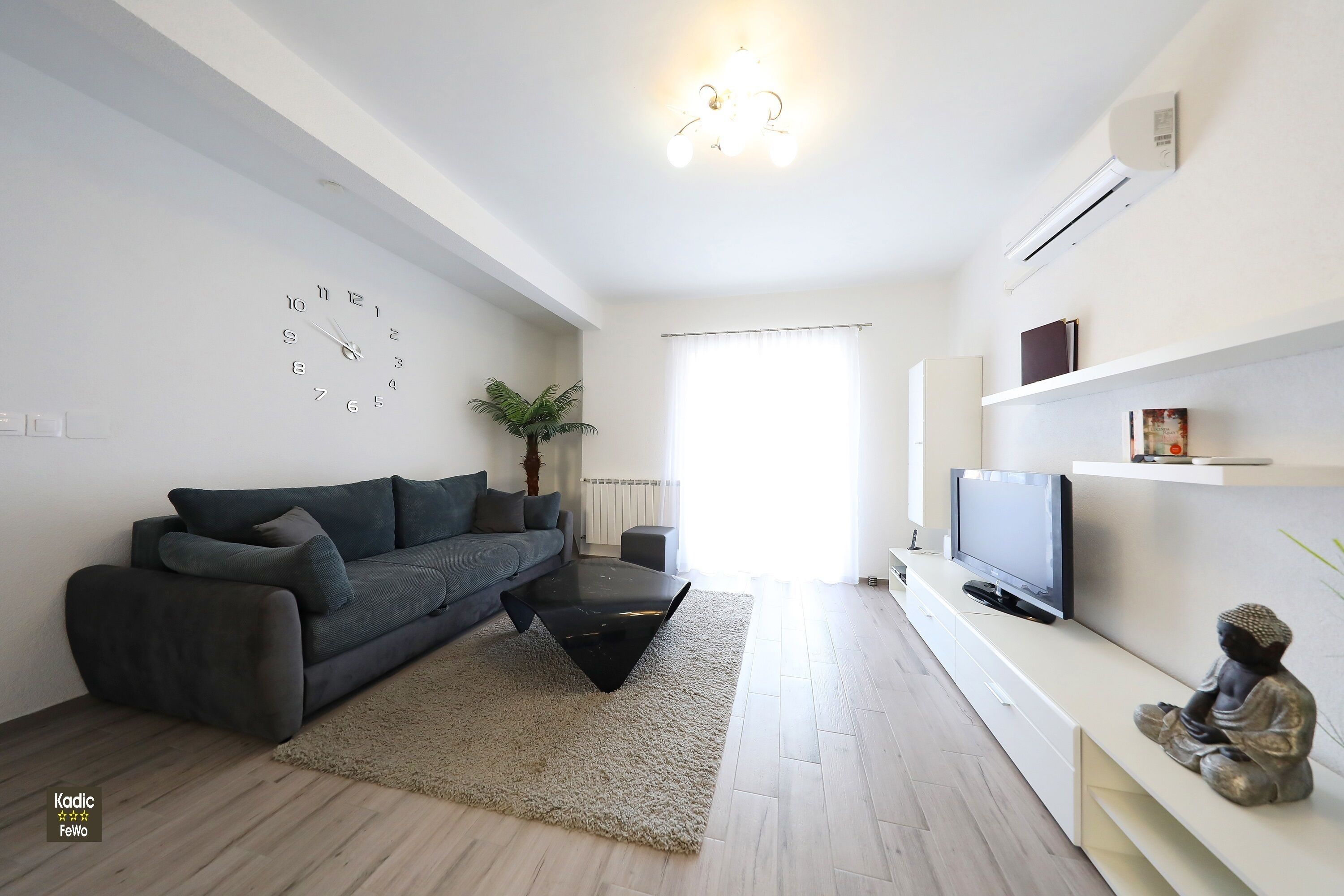 Smart TV, DVD player, music library, stereo