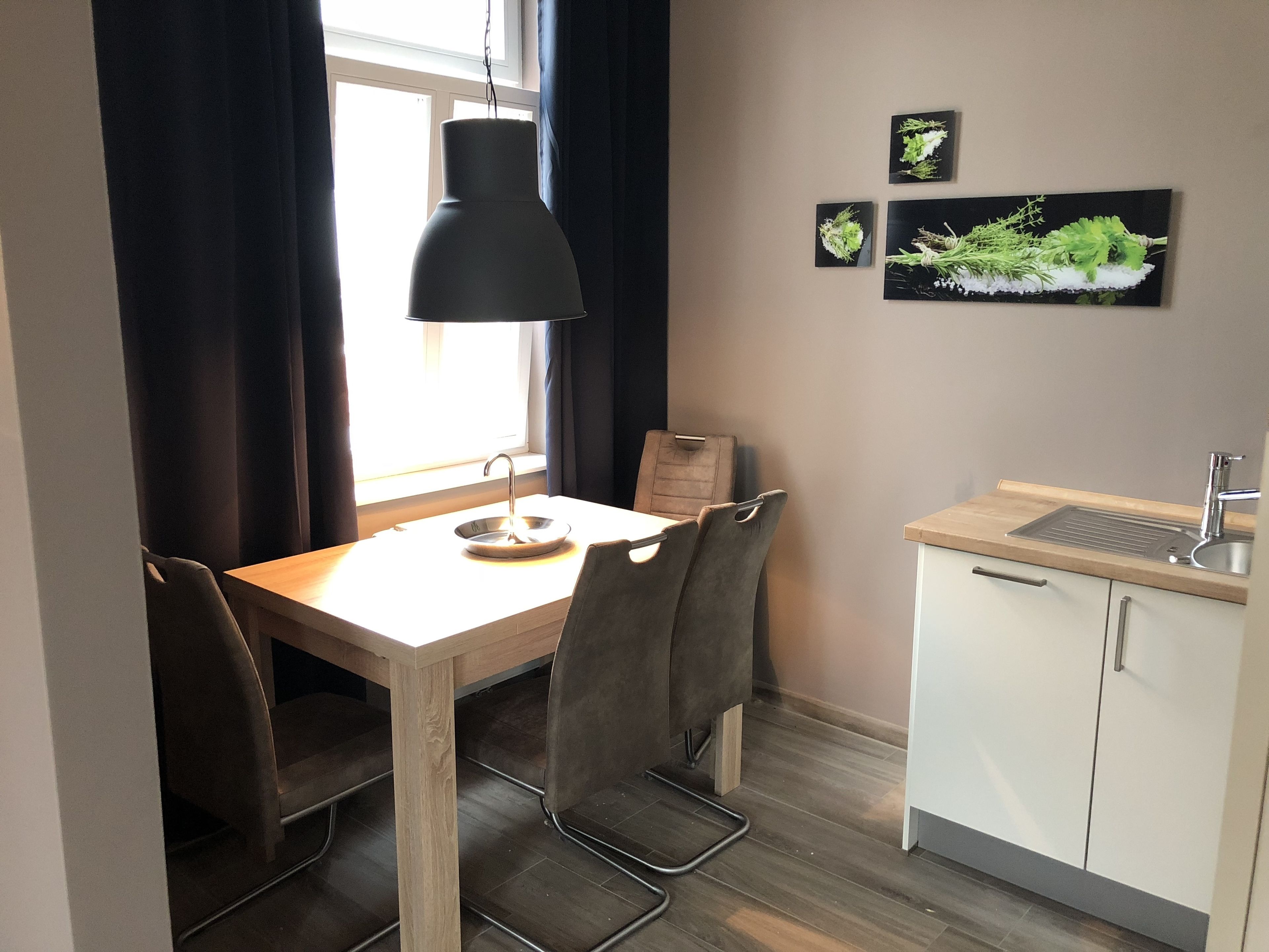 Condo | Khu vực ăn uống tại phòng