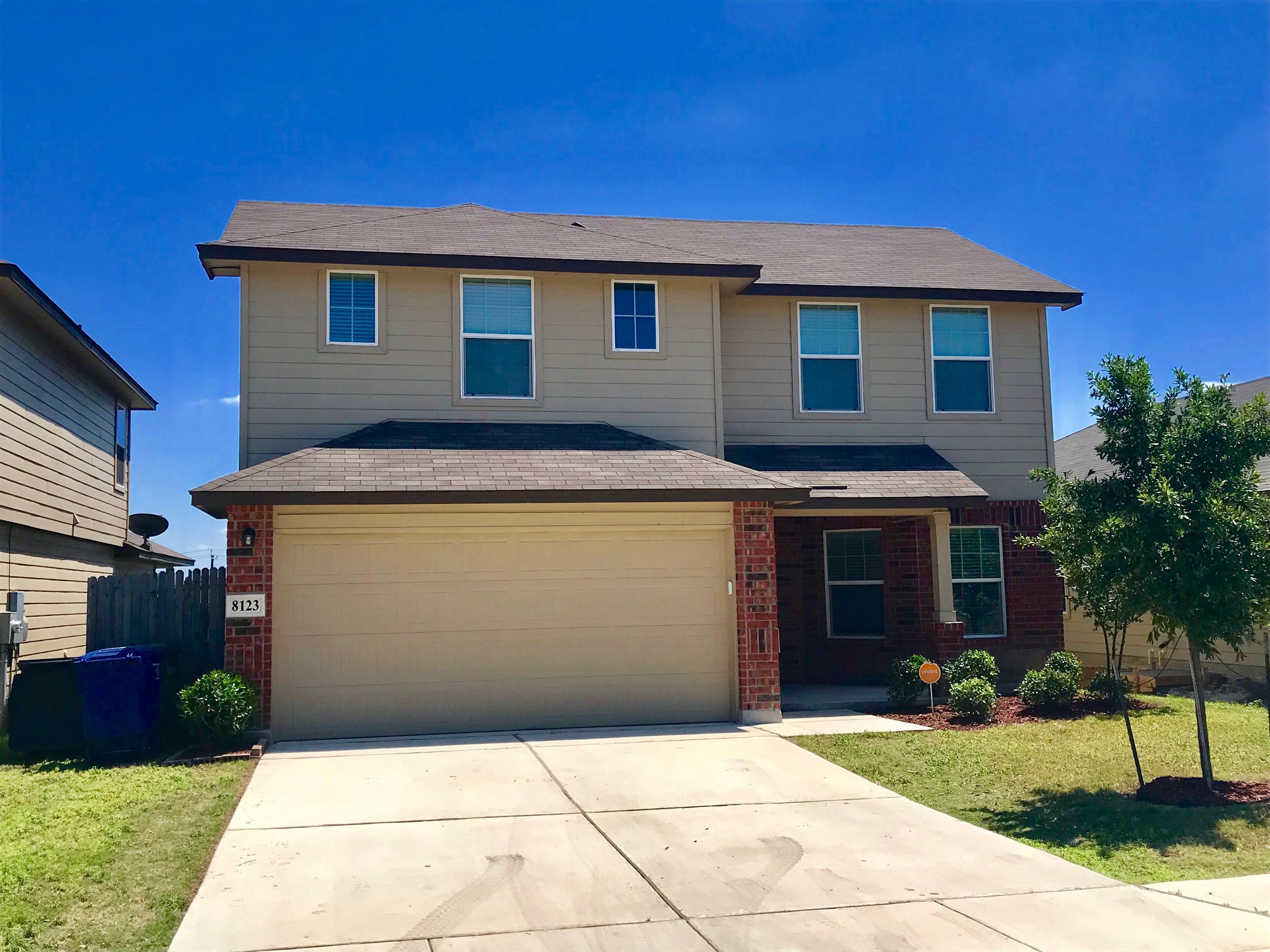 *BMT FAMILIES* / LACKLAND/SEA WORLD/ALAMO/Major Attractions!