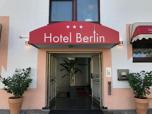 Exterior - Hotel Berlin (Schwetzingen)