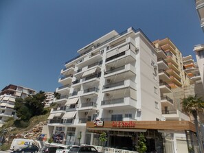 Facciata della struttura