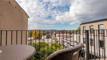 Double Room, 1 Double Bed, Balcony, Mountain View | Terrace/patio