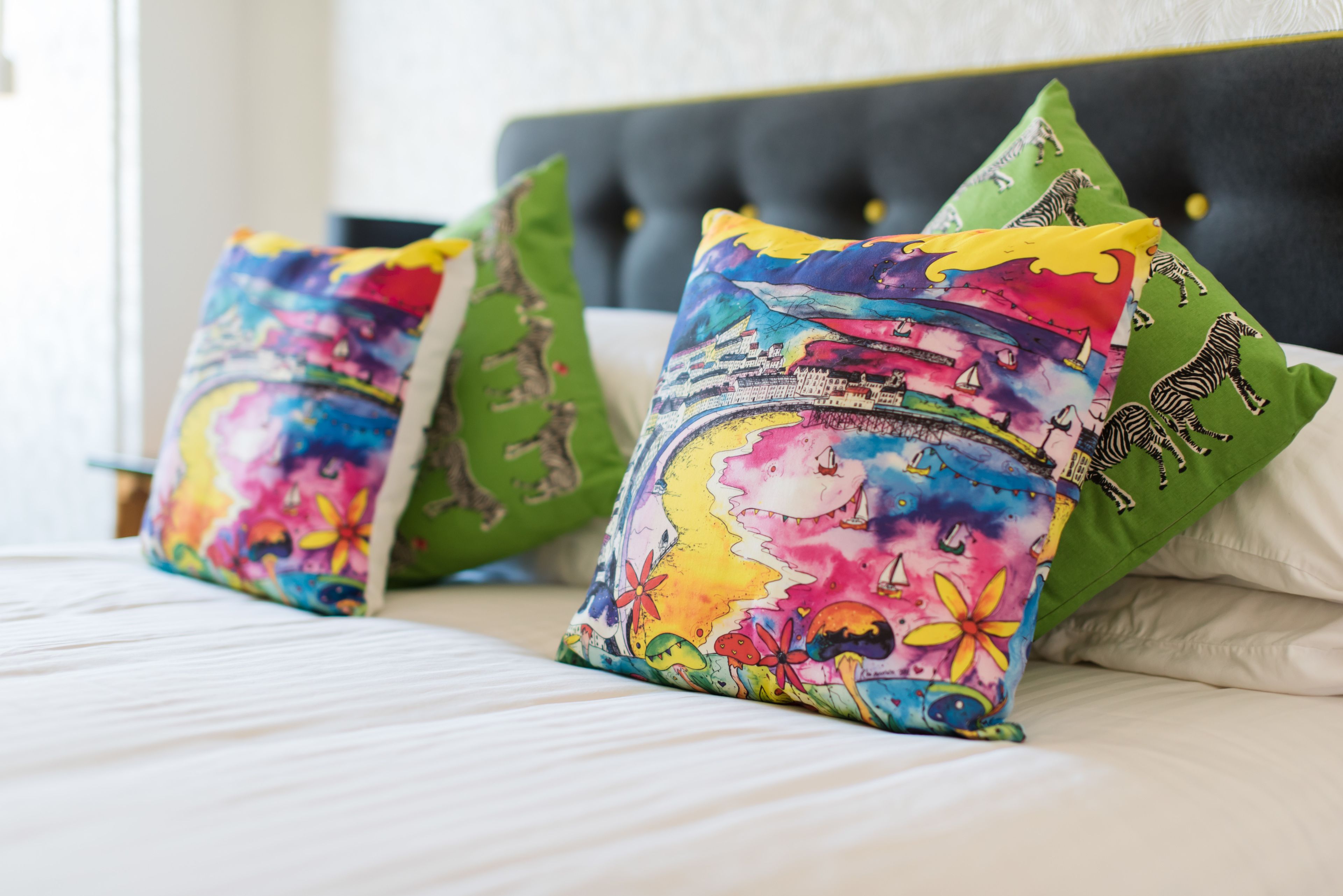 Deluxe Apartment, 1 Bedroom, Ocean View | 1 bedroom, desk, soundproofing, iron/ironing board