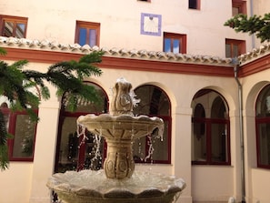 Esterni