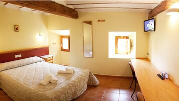 Double Room, Garden View | Premium bedding, desk, iron/ironing board, rollaway beds