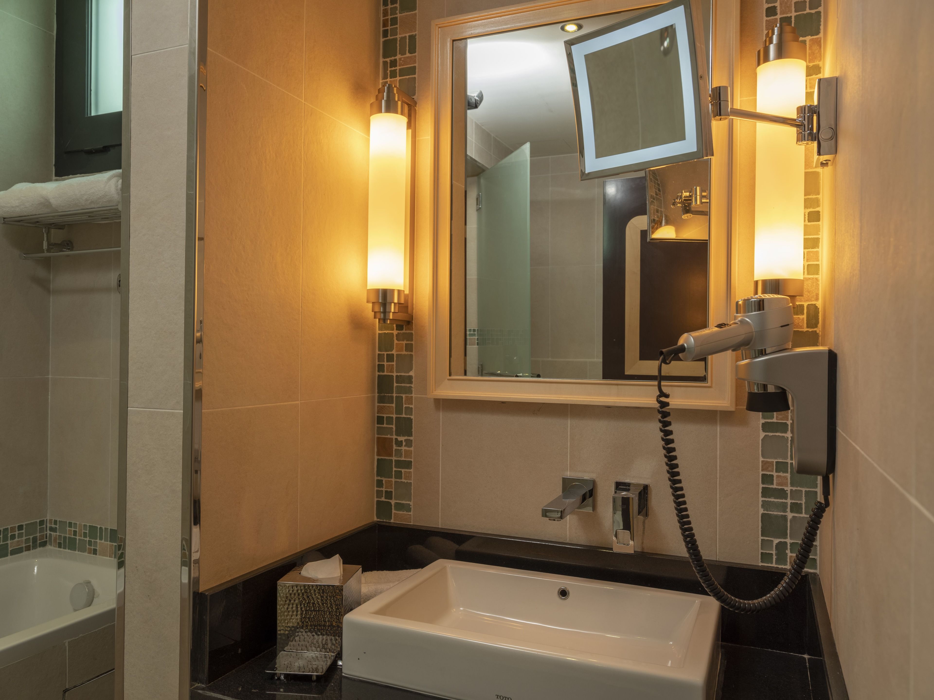 villa, 2 bedrooms, lake view | bathroom | separate bathtub and shower, rainfall showerhead, free toiletries