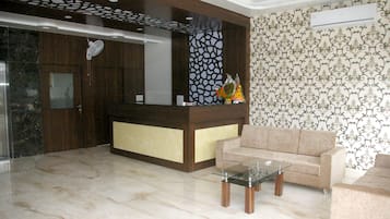 Khu sảnh