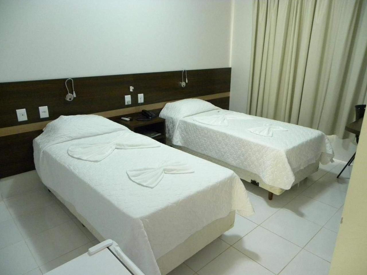 1 habitación, ropa de cama de alta calidad, minibar y escritorio 