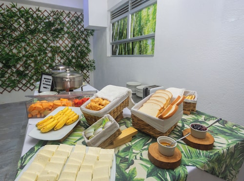 Hotel Suite Del Parque