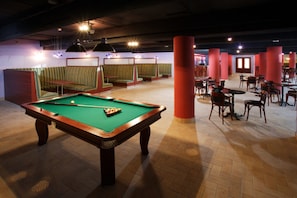Spielezimmer