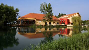 Lago