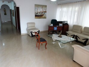 Reception - Mary's Place (San Andrés)